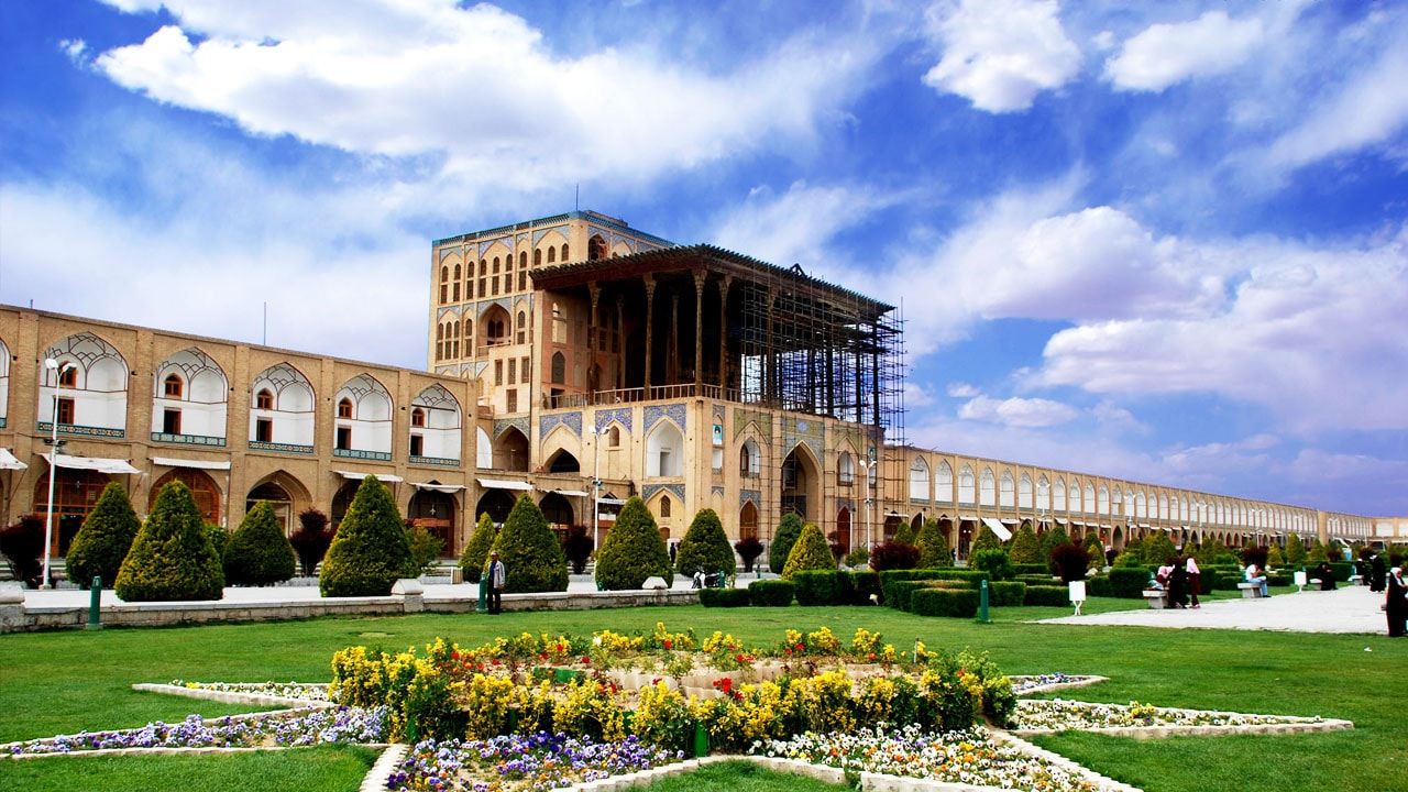 Sightseeing &amp; Attractions in Tehran and Iran