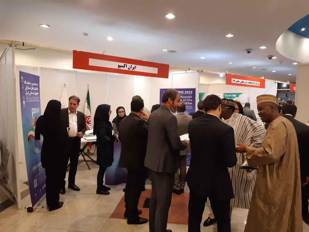 حضور غرفه نمایشگاه ایران اکسپو در همایش ایران واک